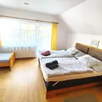 Andy Guest house